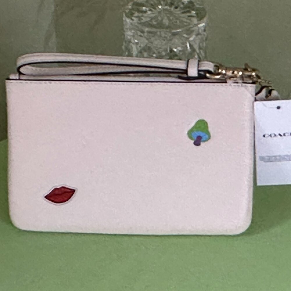 COACH STICKER PRINT WRISTLET:NWT CHALK/MULTI  GLOVETANNED LEATHER - Picture 4 of 10